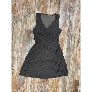 Toad & Co Wrap Sleeveless Dress Size Medium V-Neck Gray Chevron Preppy